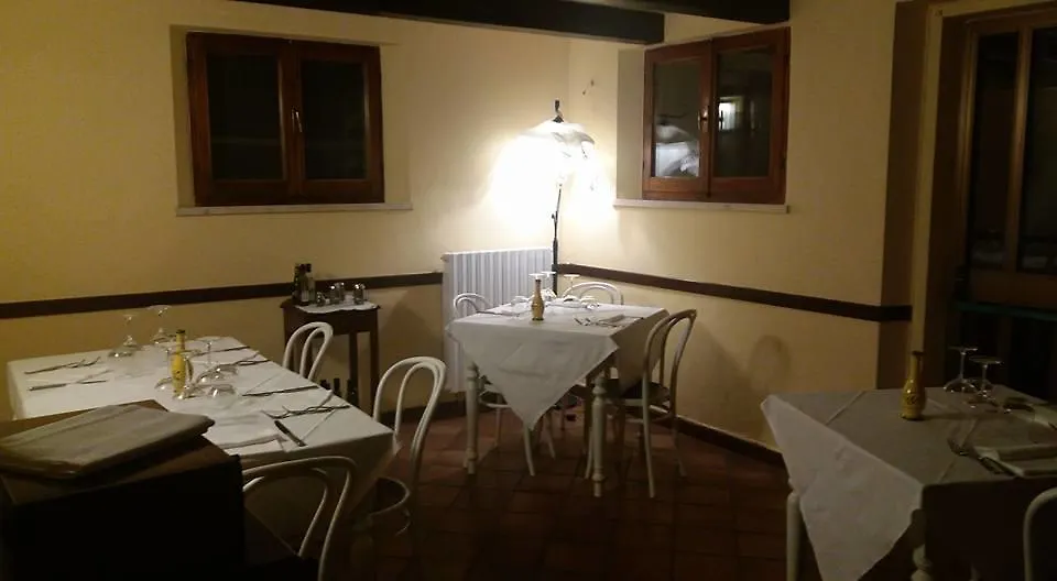 Gli Ulivi Del Monte Bed & Breakfast Monte San Vito 0*,  Italy